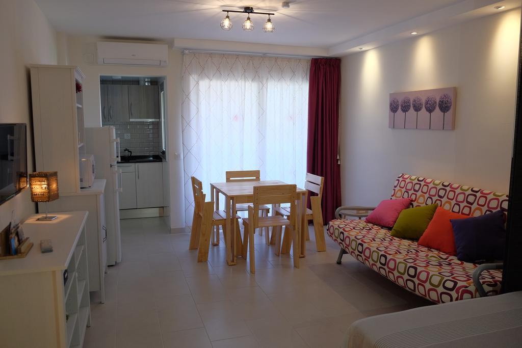 Apartmán Alboran Premium Arysal Salou Exteriér fotografie